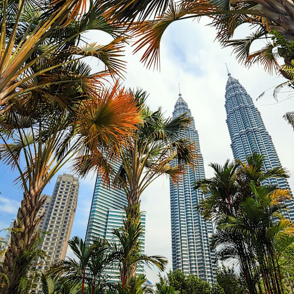 Malaysia, Singapur & Bali: Von City Lights zum Sunrise Hike